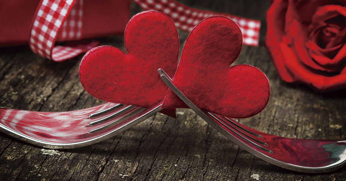 Enjoy a romantic dinner in Ibiza with our best flavours