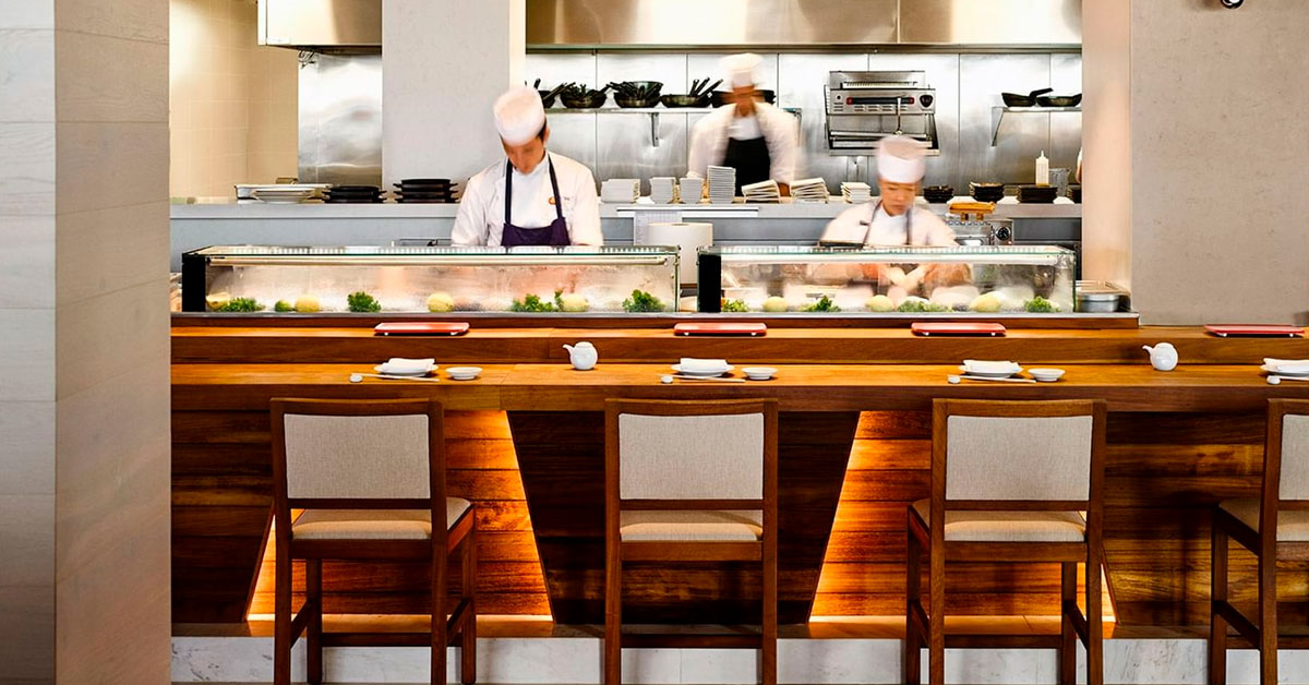 Contemporary Japanese restaurant in Ibiza with great views of